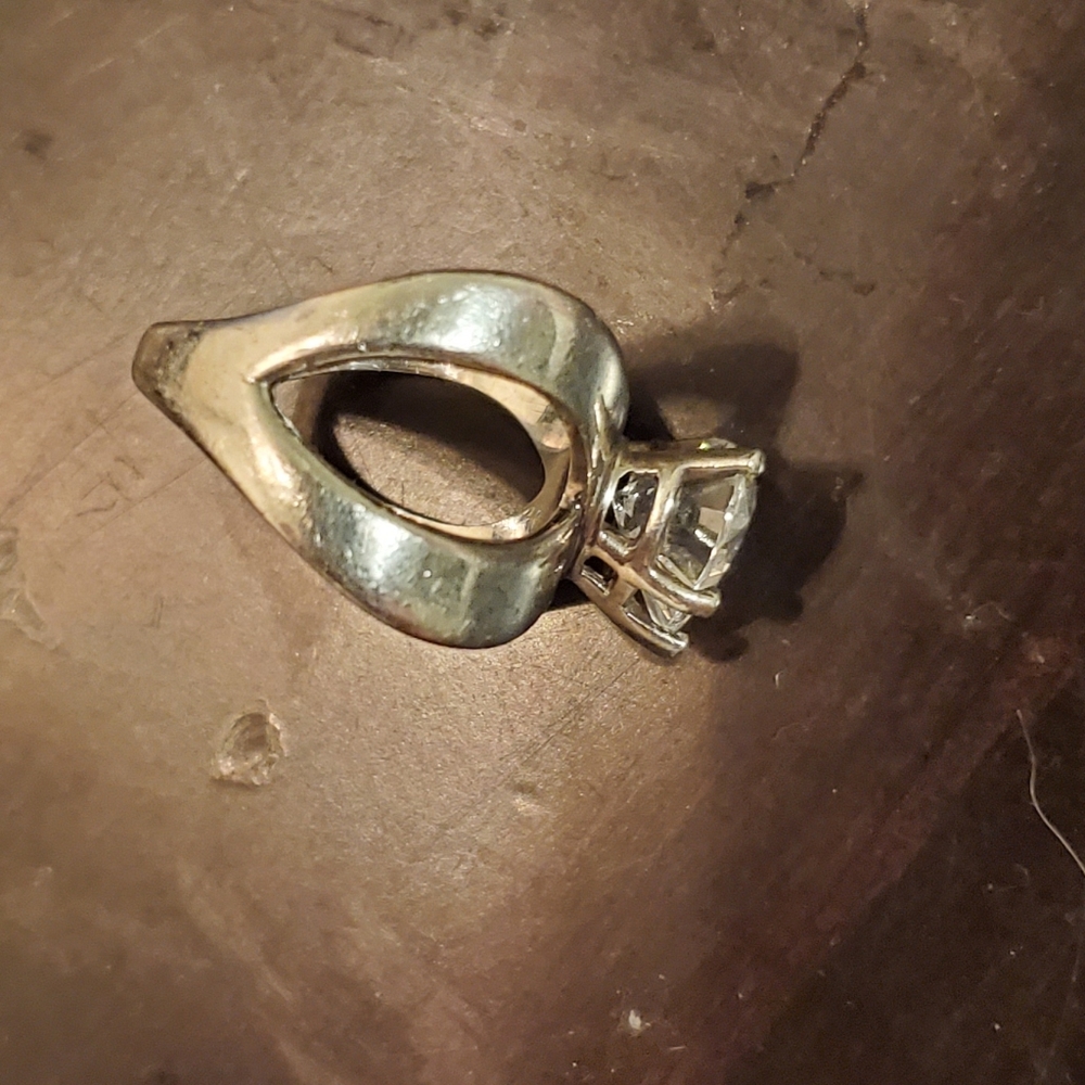 Sterling silver heart ring - Picture 3 of 7